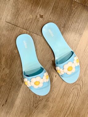 Melissa Light Blue Daisy Slide Sandals